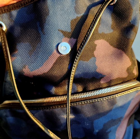 TUMI Small Laptop Backpack Blue Camo Cady Drawstring Black Leather Trim - Picture 7 of 9